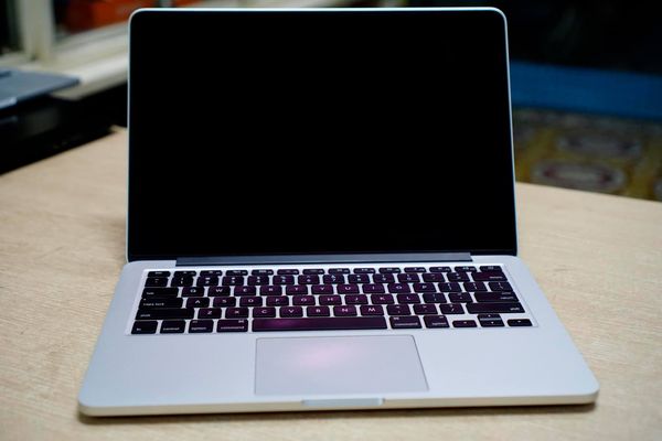 Macbook Pro  retina 13