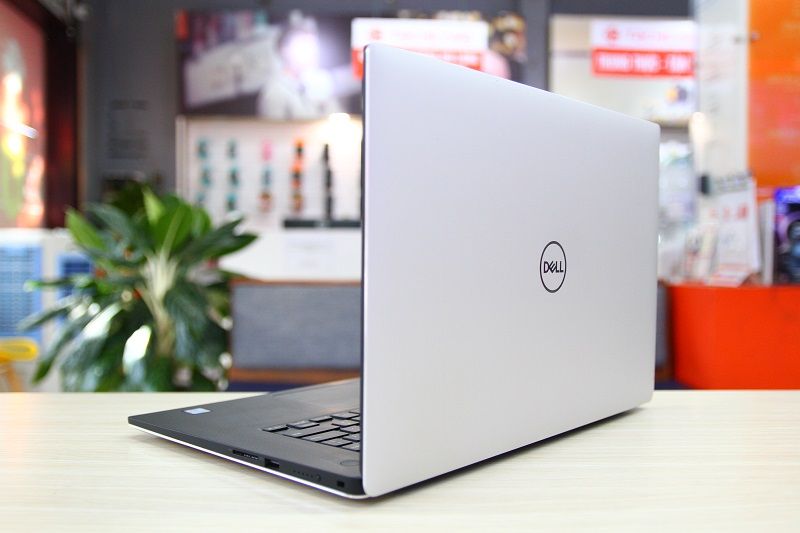 Dell Precision M 5530