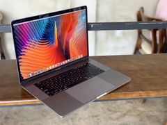 Macbook Pro  2017  15  inch