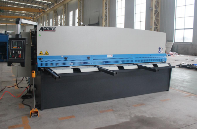 Máy gấp mép - Hydraulic up and down folding machine