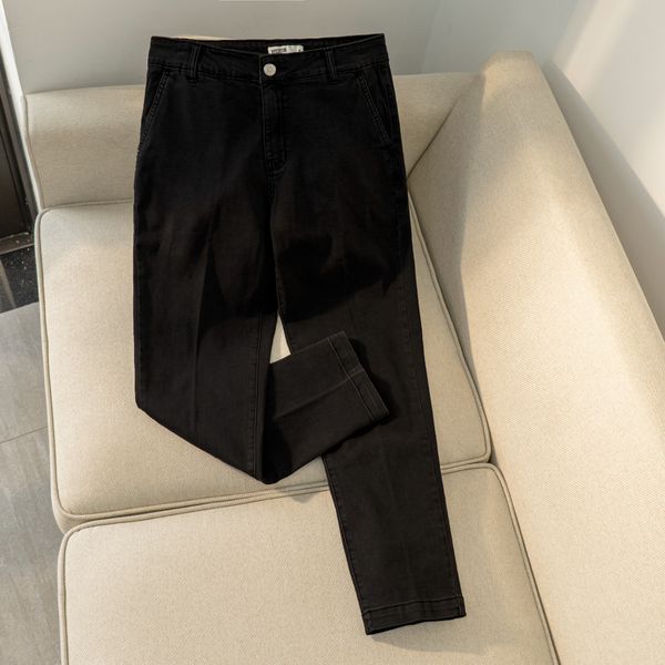 JEANS BLACK TROUSERS 01