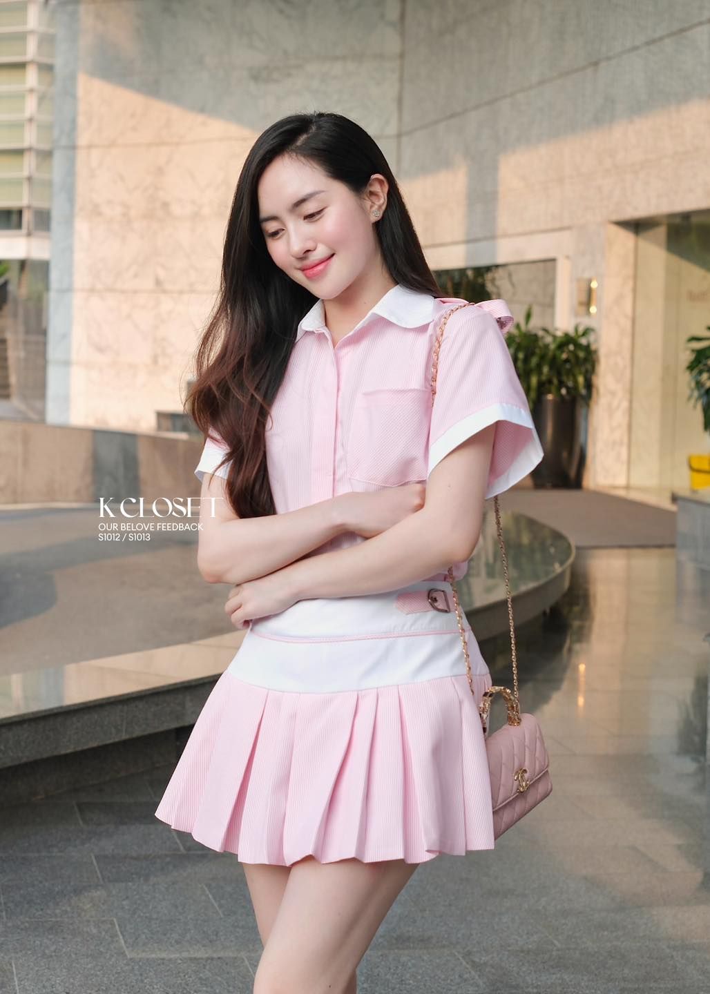 SET ÁO SƠ MI SỌC TAY NGẮN CẦU VAI - CHÂN VÁY NGẮN XẾP LY PHỐI LƯNG K CLOSET S1012S1013