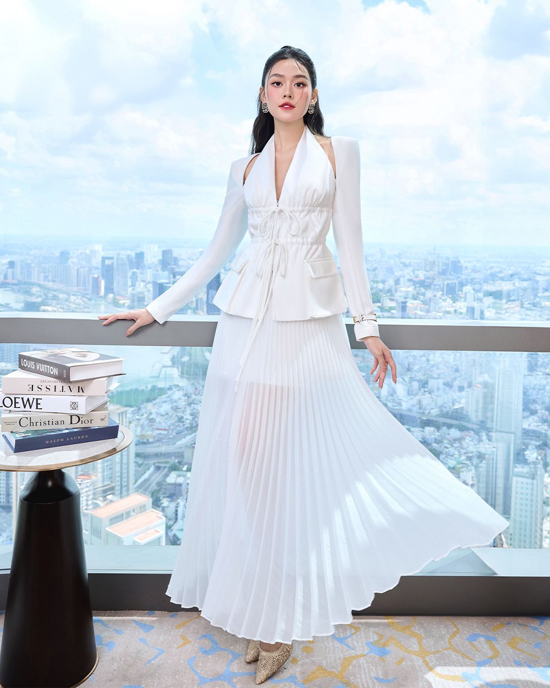 ÁO CỔ YẾM TAY DÀI RÚT DÂY K CLOSET A1024