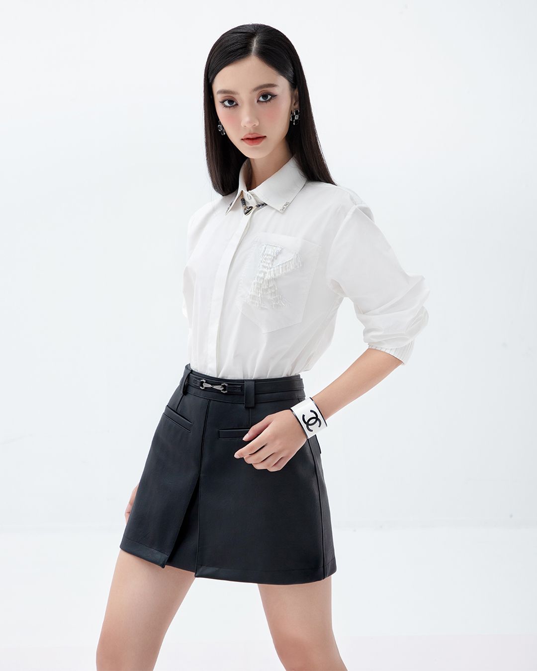 ÁO SƠ MI TÚI CHỮ K KẾT CƯỜM K CLOSET A1026