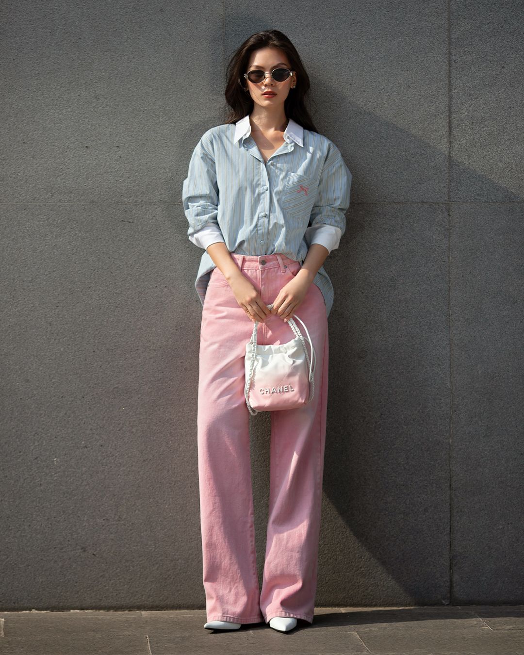 ÁO SƠ MI TAY DÀI TÚI THÊU NƠ K CLOSET A3009