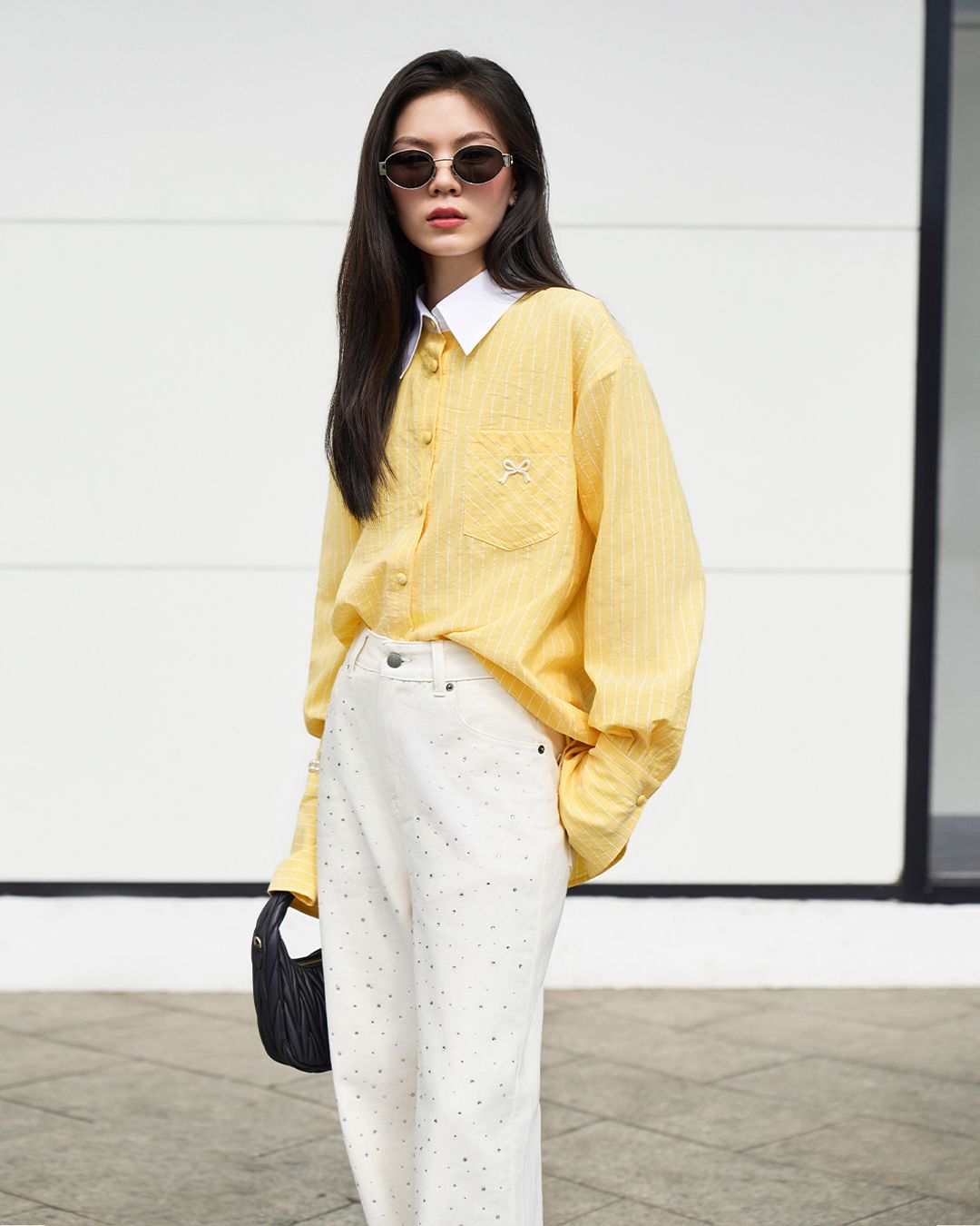 ÁO SƠ MI TAY DÀI TÚI THÊU NƠ K CLOSET A3009