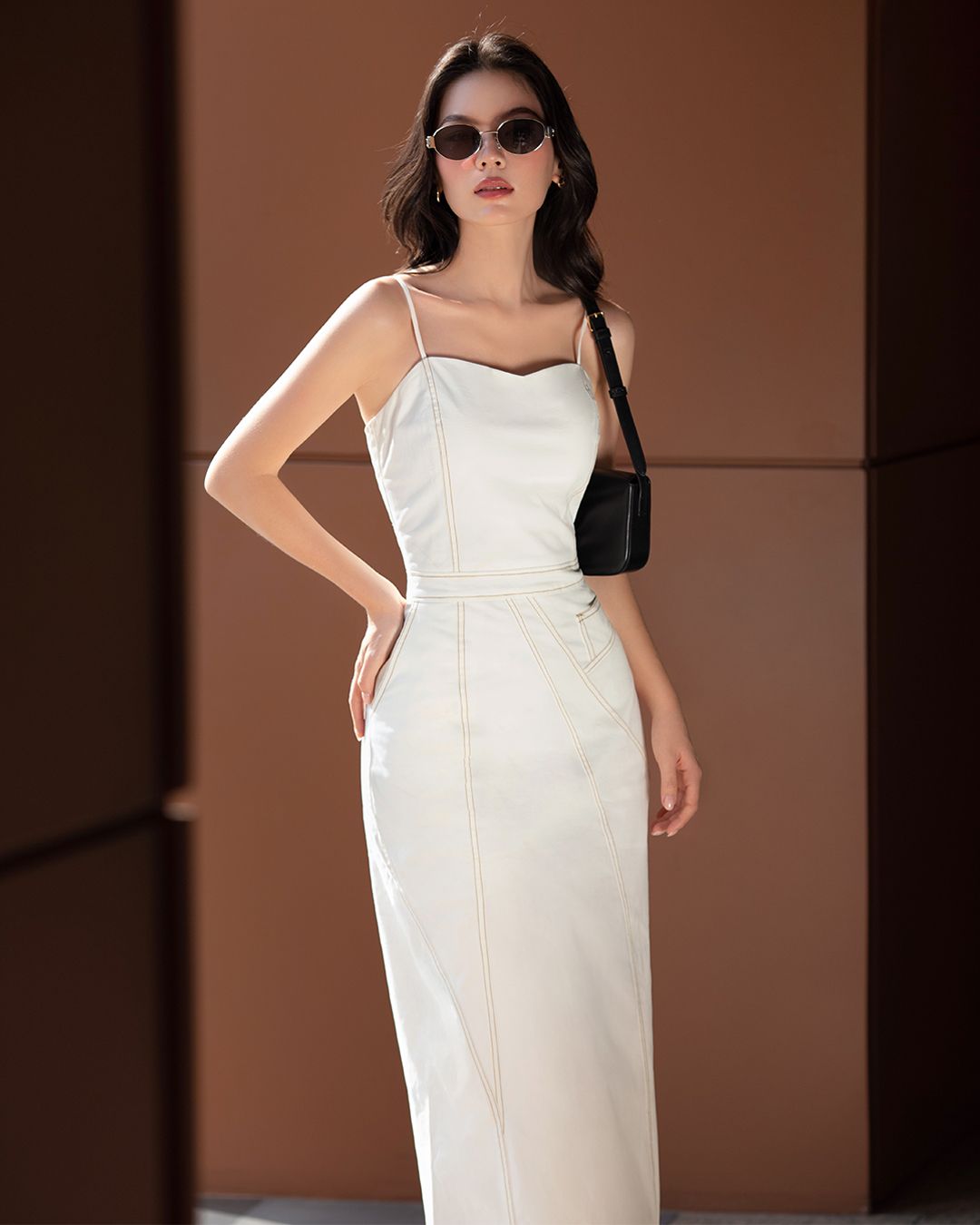 ĐẦM MIDI HAI DÂY XẺ SAU DẰN CHỈ K CLOSET D2013