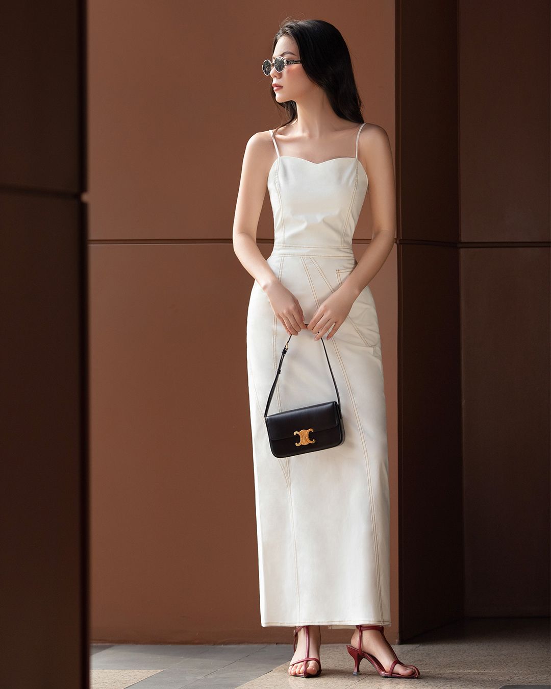 ĐẦM MIDI HAI DÂY XẺ SAU DẰN CHỈ K CLOSET D2013