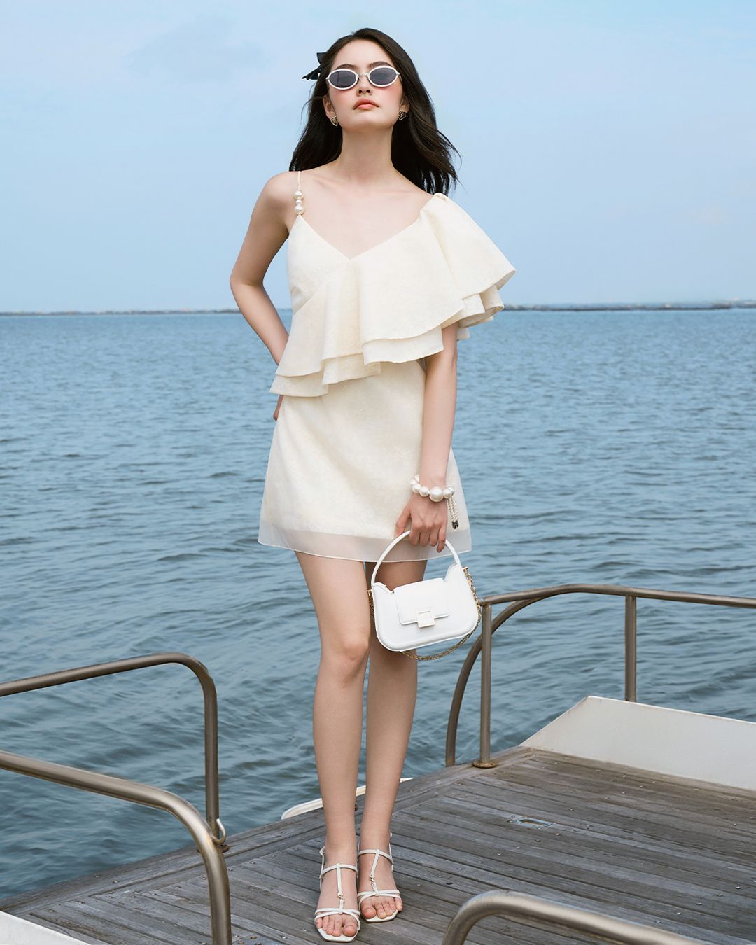 PEARLY LACE SHEER DRESS - ĐẦM REN LỆCH VAI K CLOSET D4007