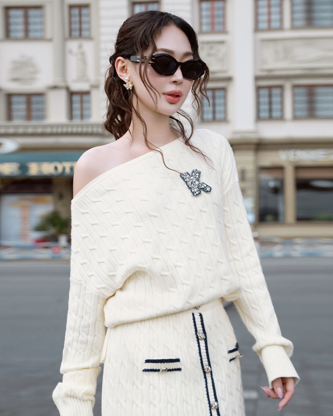 SET ÁO LEN VẶN THỪNG TRỄ VAI TAY DÀI - CHÂN VÁY MINI K CLOSET S3010