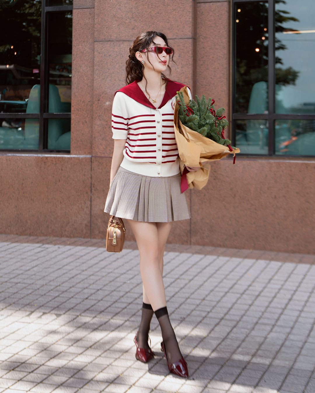 ÁO LEN THỦY THỦ SỌC NGANG NÚT TIM K CLOSET A4011
