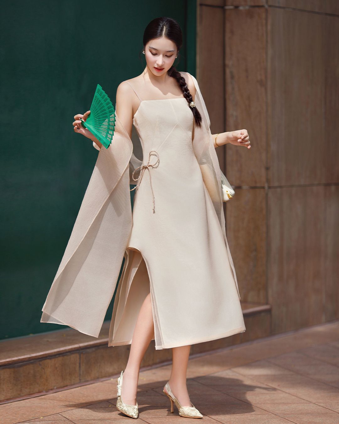 ĐẦM MIDI HAI DÂY EO ĐÍNH NƠ K CLOSET D1028