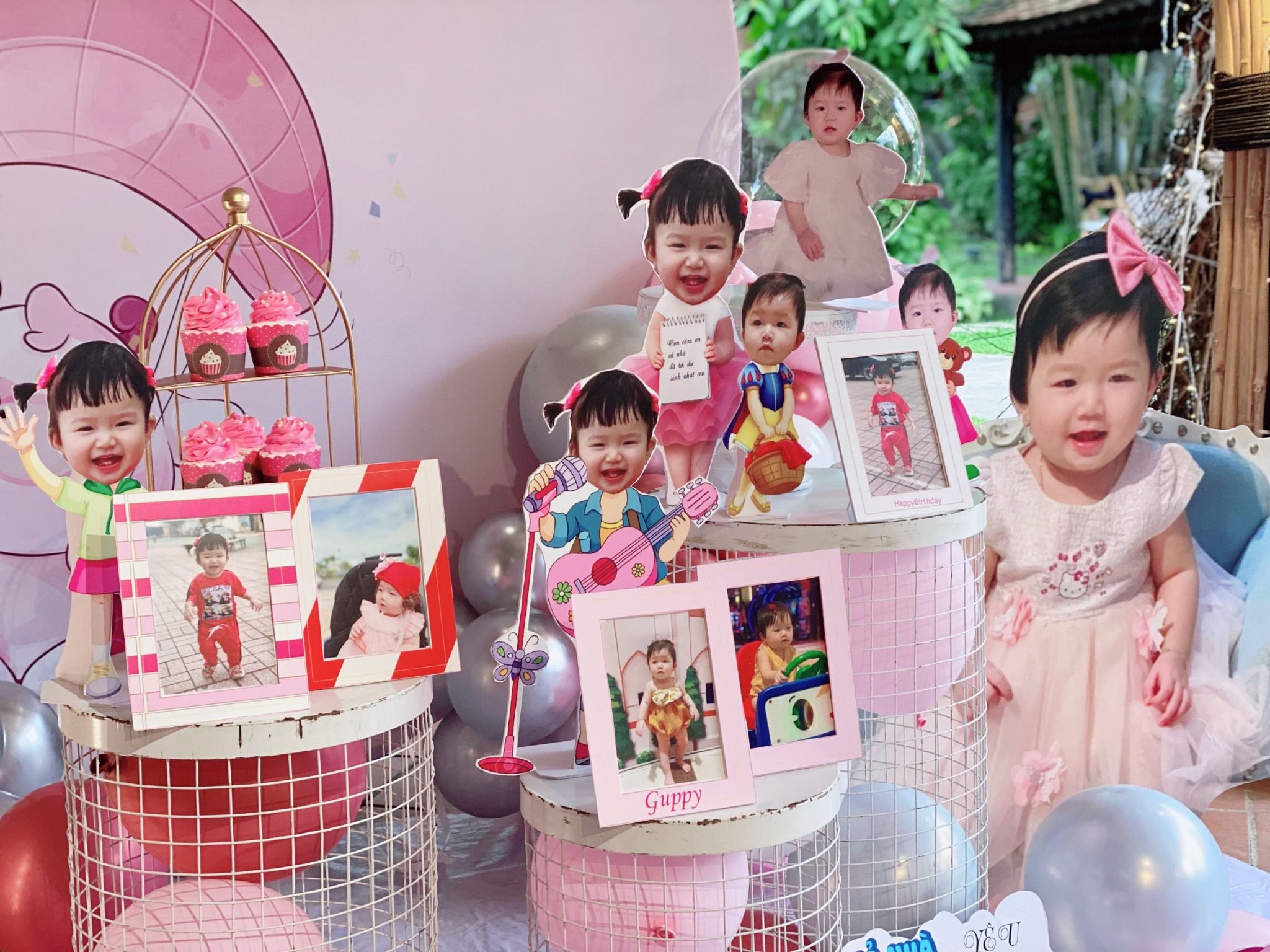 Bữa Tiệc Sinh Nhật Ngọt Ngào Ba Mẹ Dành Tặng Bé Yêu