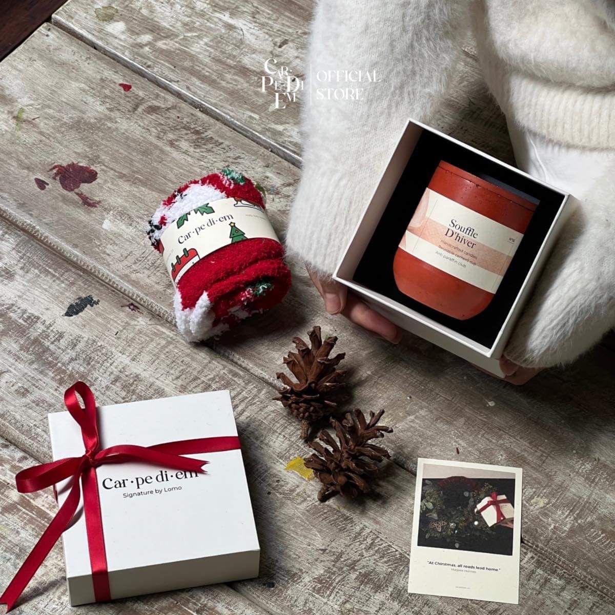 Red Holly Xmas Gift Set