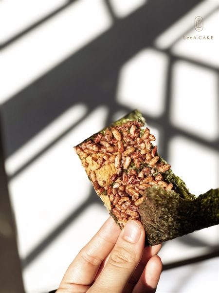 Snack Rong Biển Gạo Lứt ( 16 miếng )