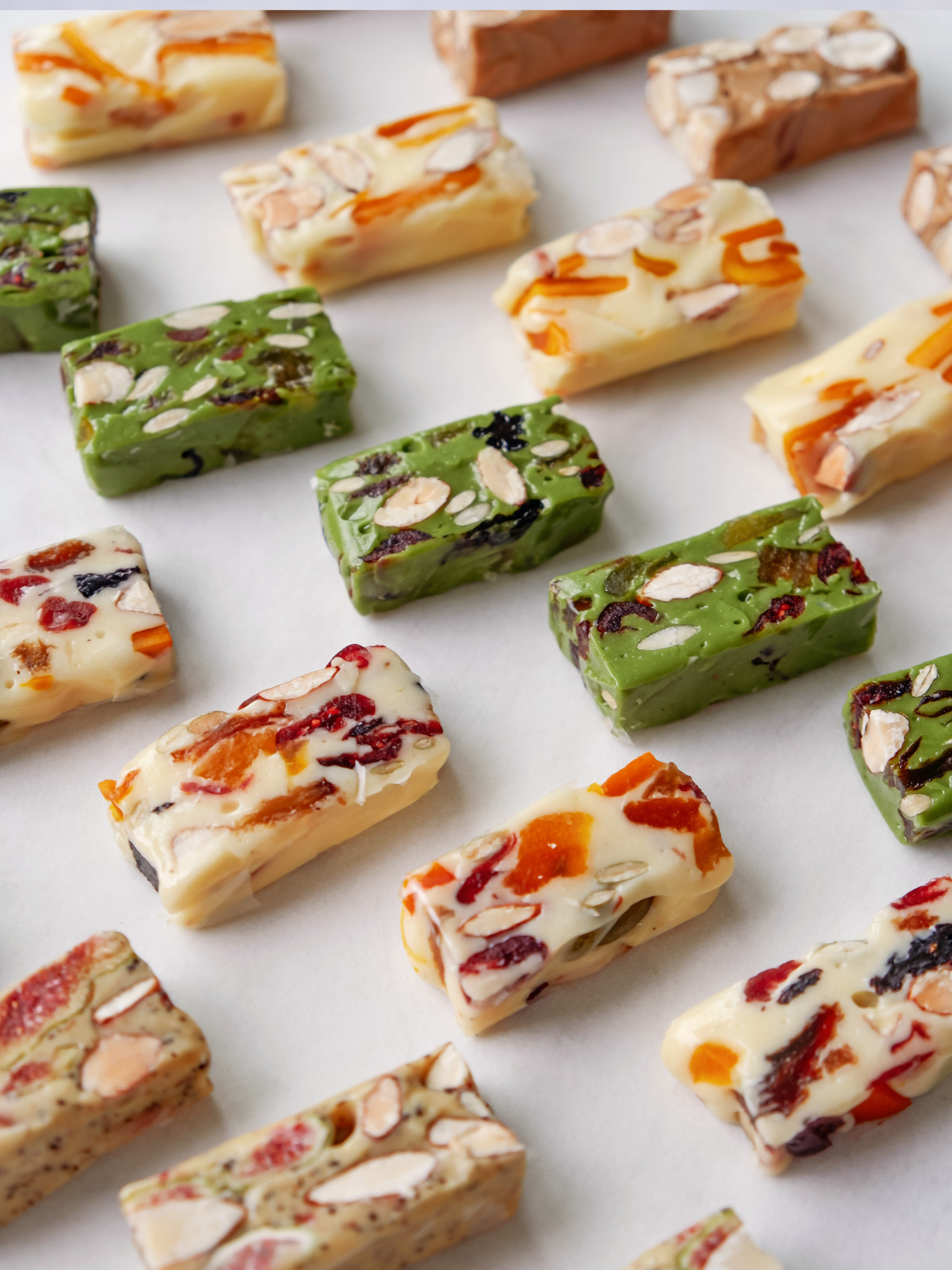 Nougat Vị Trà Bá Tước ( Hộp 260g )