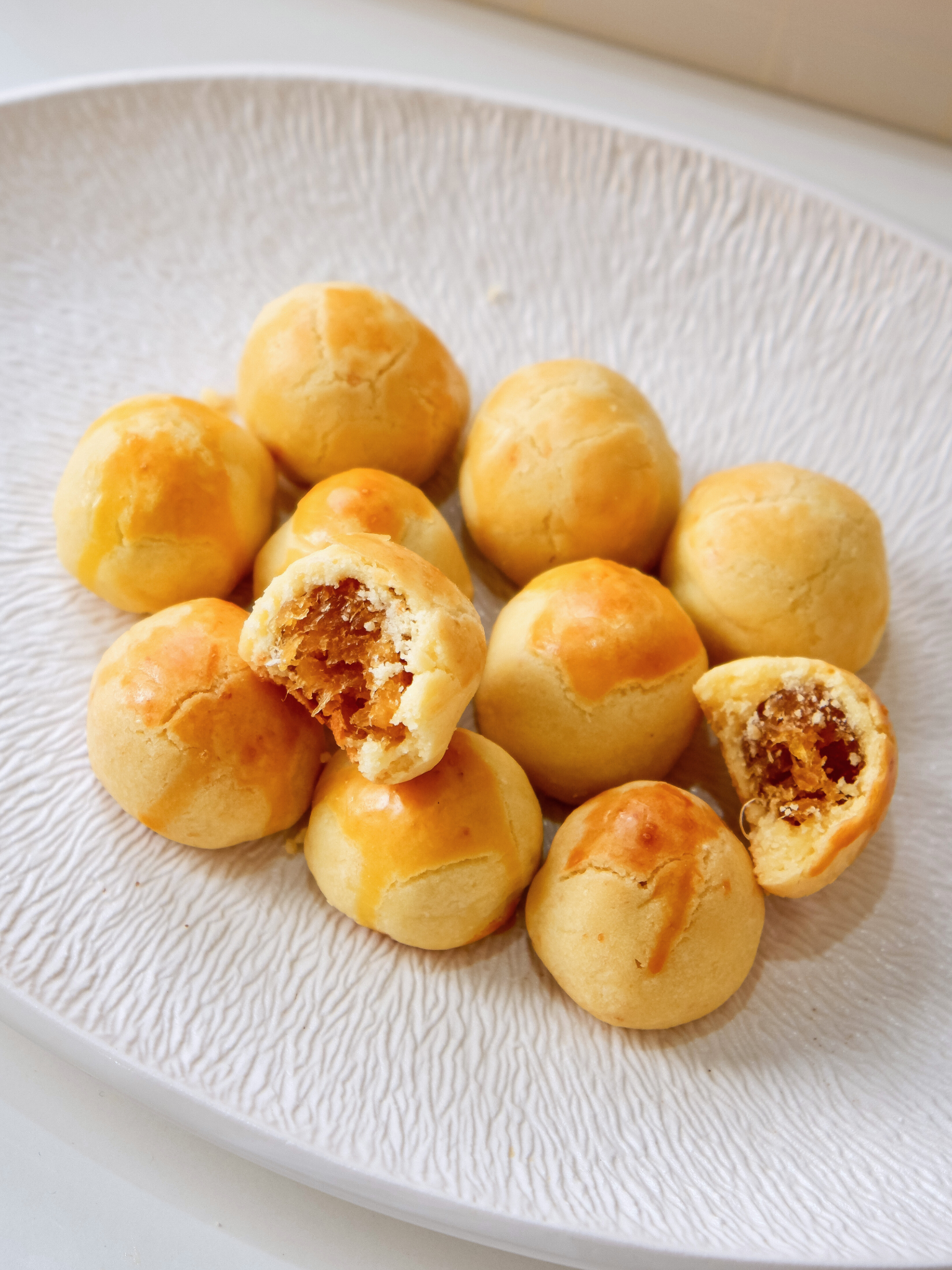 Bánh Dứa Viên ( Hộp 12 Viên )