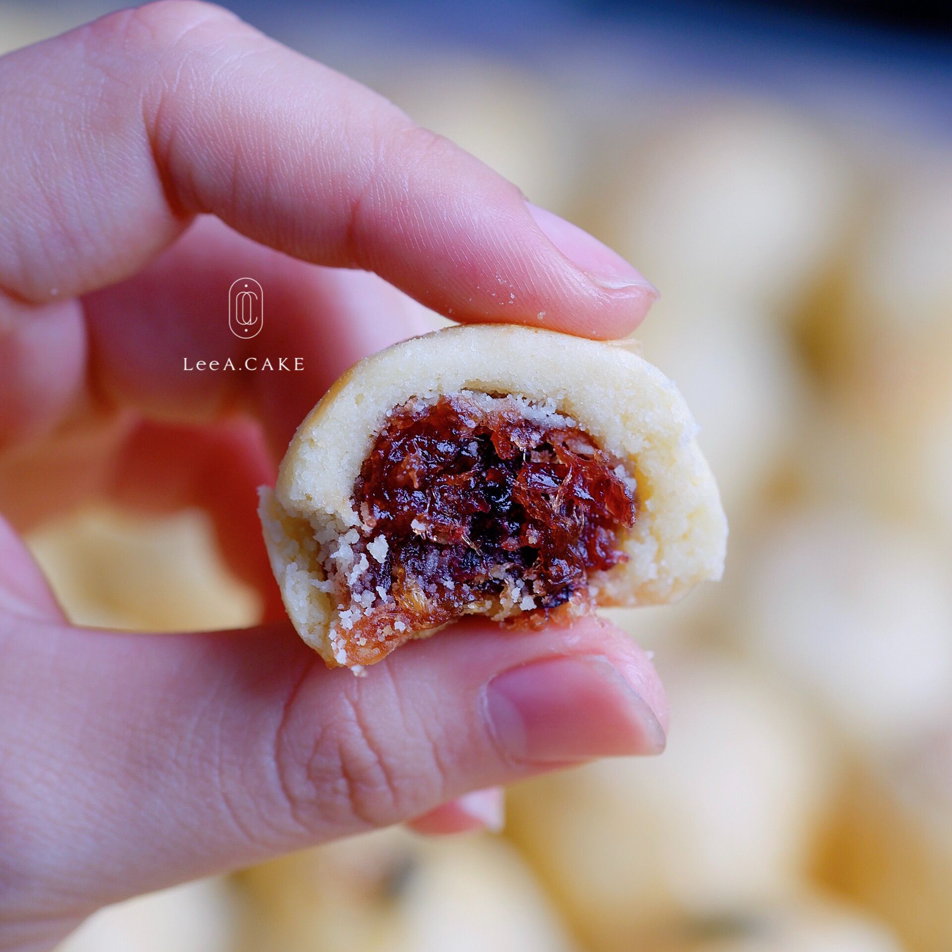 Bánh Dứa Viên ( Hộp 12 Viên )