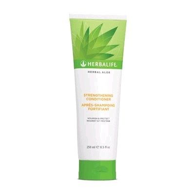 Dầu xả Herbal Aloe Strengthening Conditioner