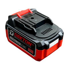 Pin phổ thông Makita Dekton M21-B3A5C (3Ah) màu đỏ, vỏ pin chống cháy