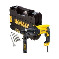 Máy khoan búa Dewalt D25144KA-B1 Hoạt động mạnh mẽ trên công suất 900W, tốc độ đập tối đa 5350 lần/phút.