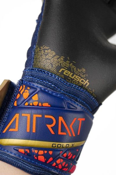 Găng Tay Thủ Môn Reusch Attrakt Gold X Junior 4411