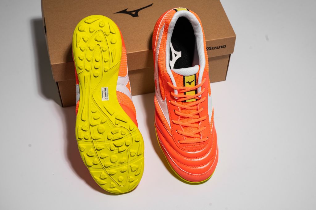 Mizuno Mrl Sala Club TF