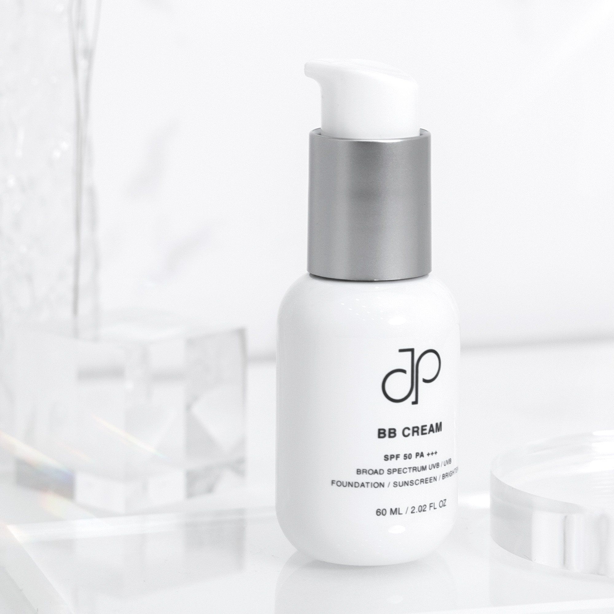 Kem nền chống nắng SPF50 PA+++
