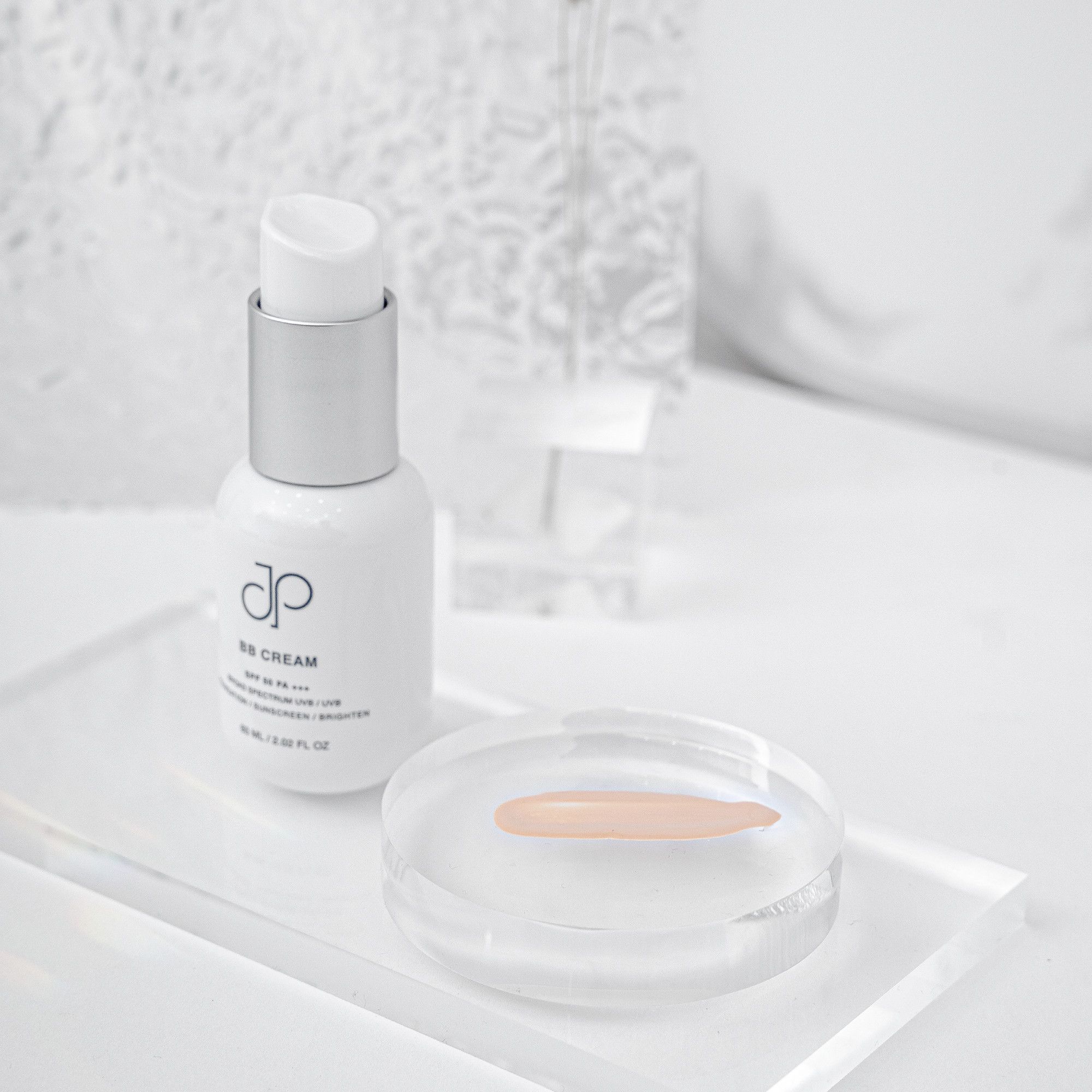 Kem nền chống nắng SPF50 PA+++