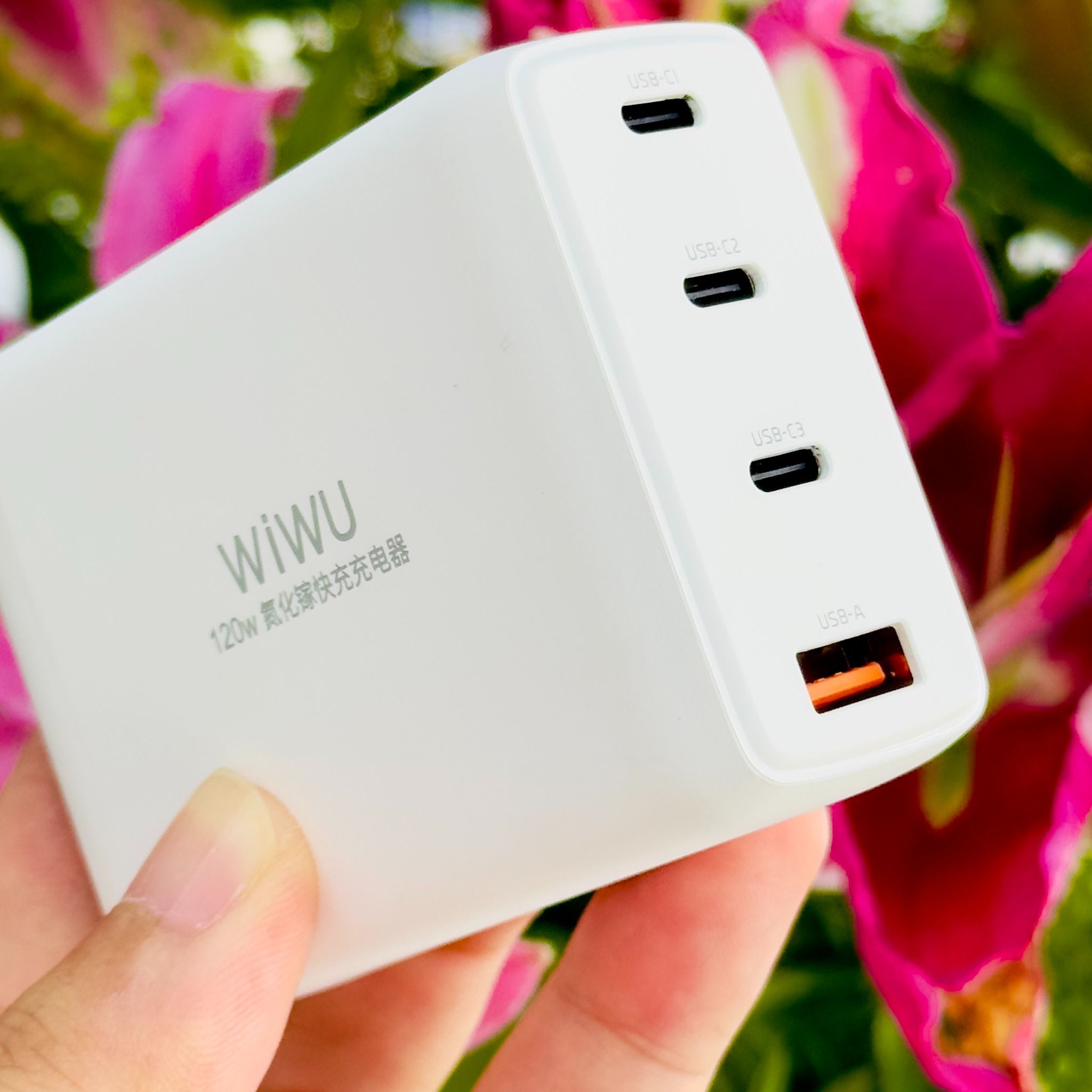 Cốc sạc WIWU Mini Gan 120W