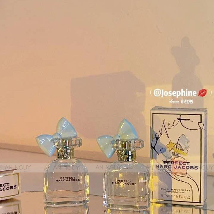 Set Nước Hoa Marc Jacobs Eau De Parfum