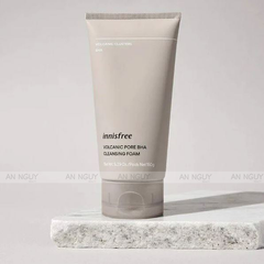 Sữa Rửa Mặt Innisfree Volcanic Pore BHA Cleansing Foam Tro Núi Lửa & BHA Kiểm Soát Nhờn 150g