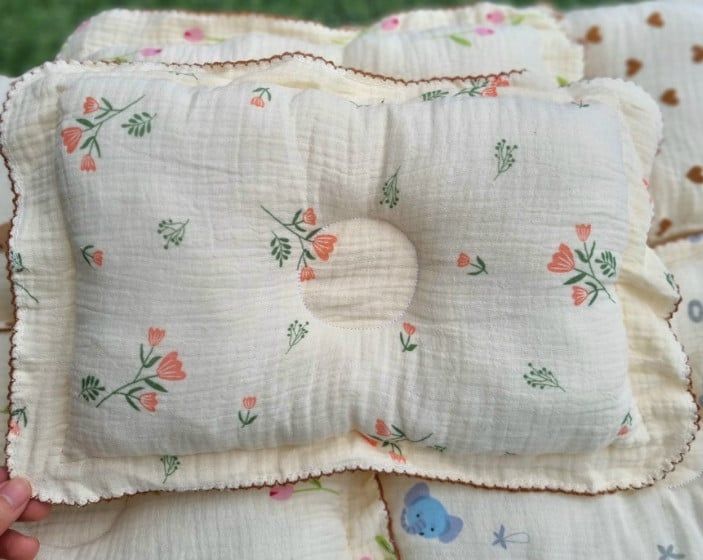 Gối bông lõm Muslin