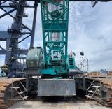  Máy cẩu bánh xích 250 TẤN KOBELCO CKE2500 