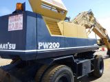  Xe đào bánh xích Komatsu PW200 