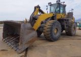  Xe xúc lật bánh lốp KOMATSU WA500-6 