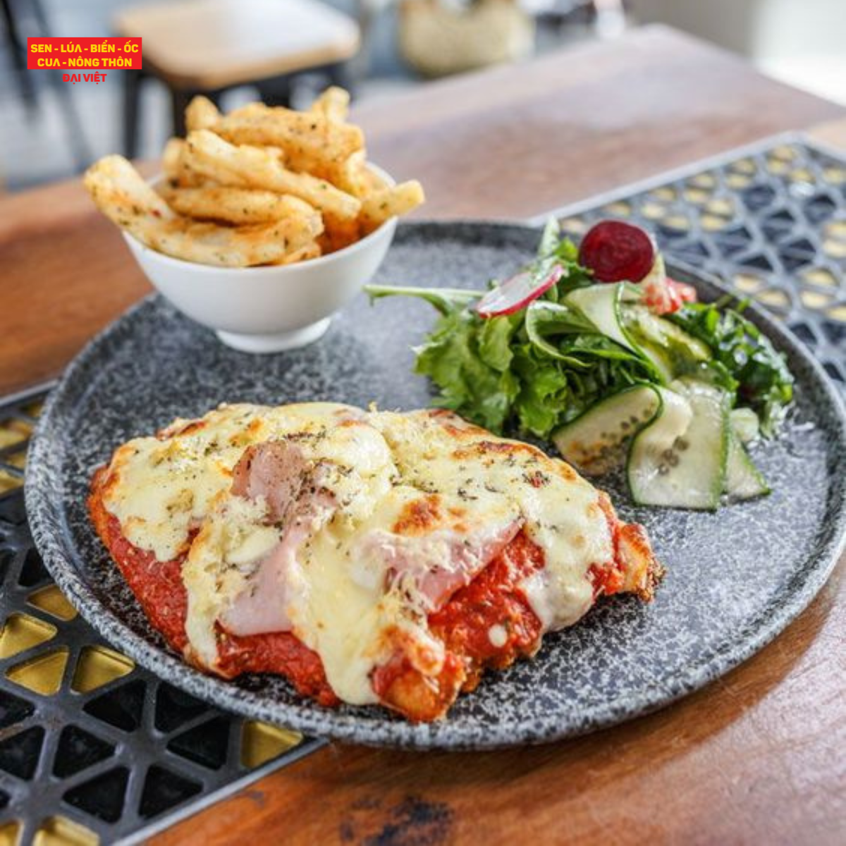Chicken parmigiana
