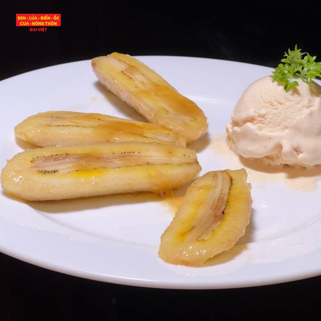  Banana Flameree With Ice Cream 