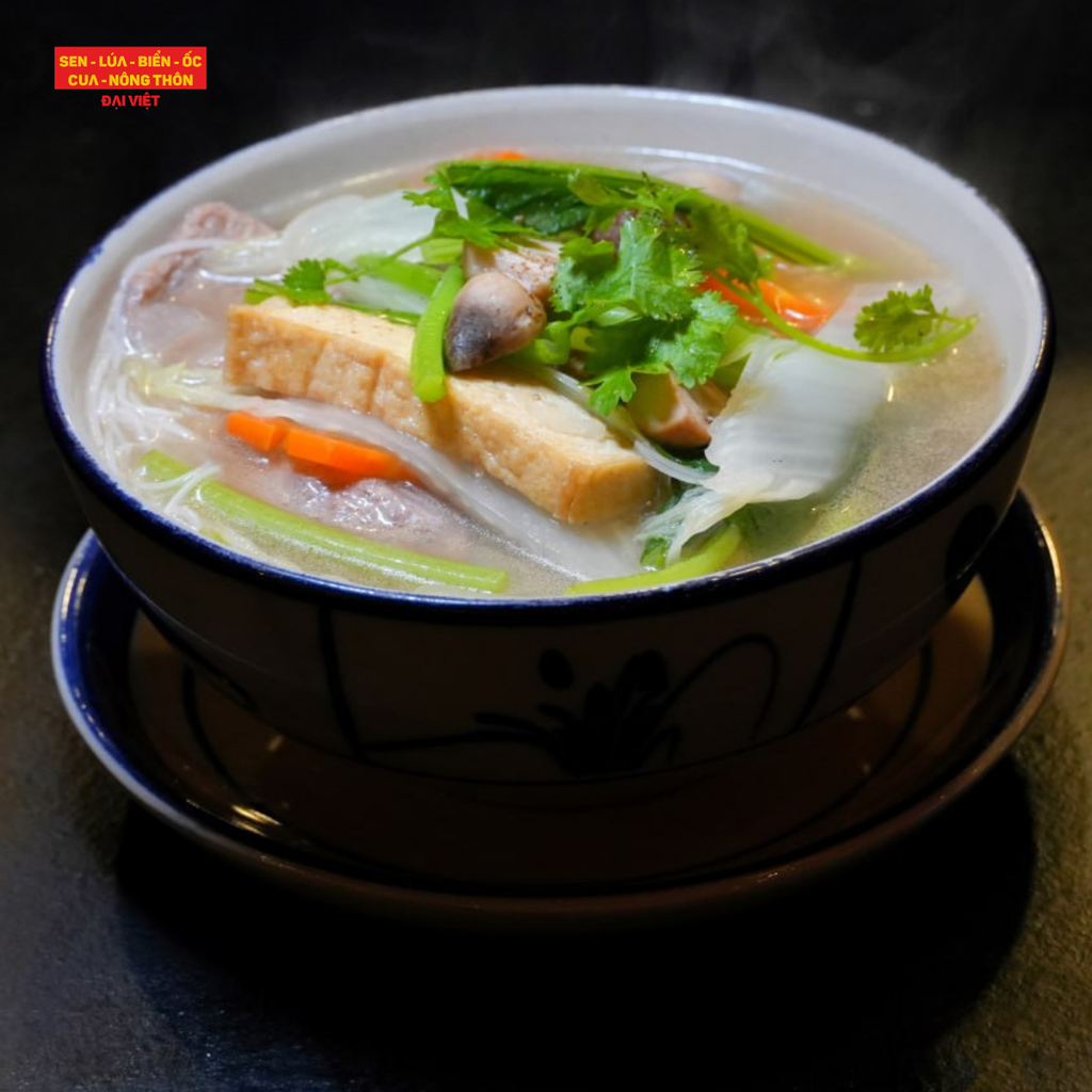  Vegetarian Rice Noodle Soup - Bún Gạo Nước Chay 