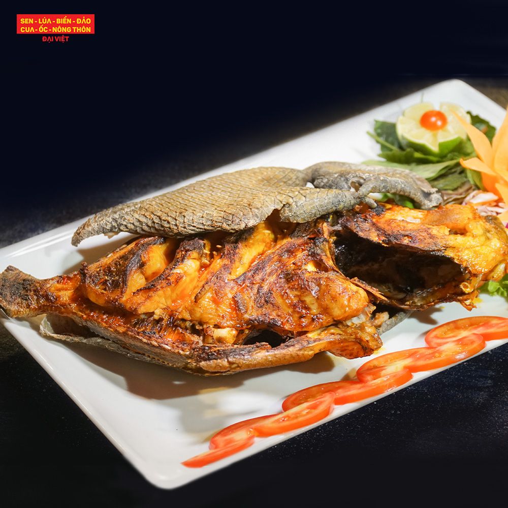 Grilled Titan Triggerfish With Salt And Chili - Cá bò giáp nướng muối ớt (con 700g)