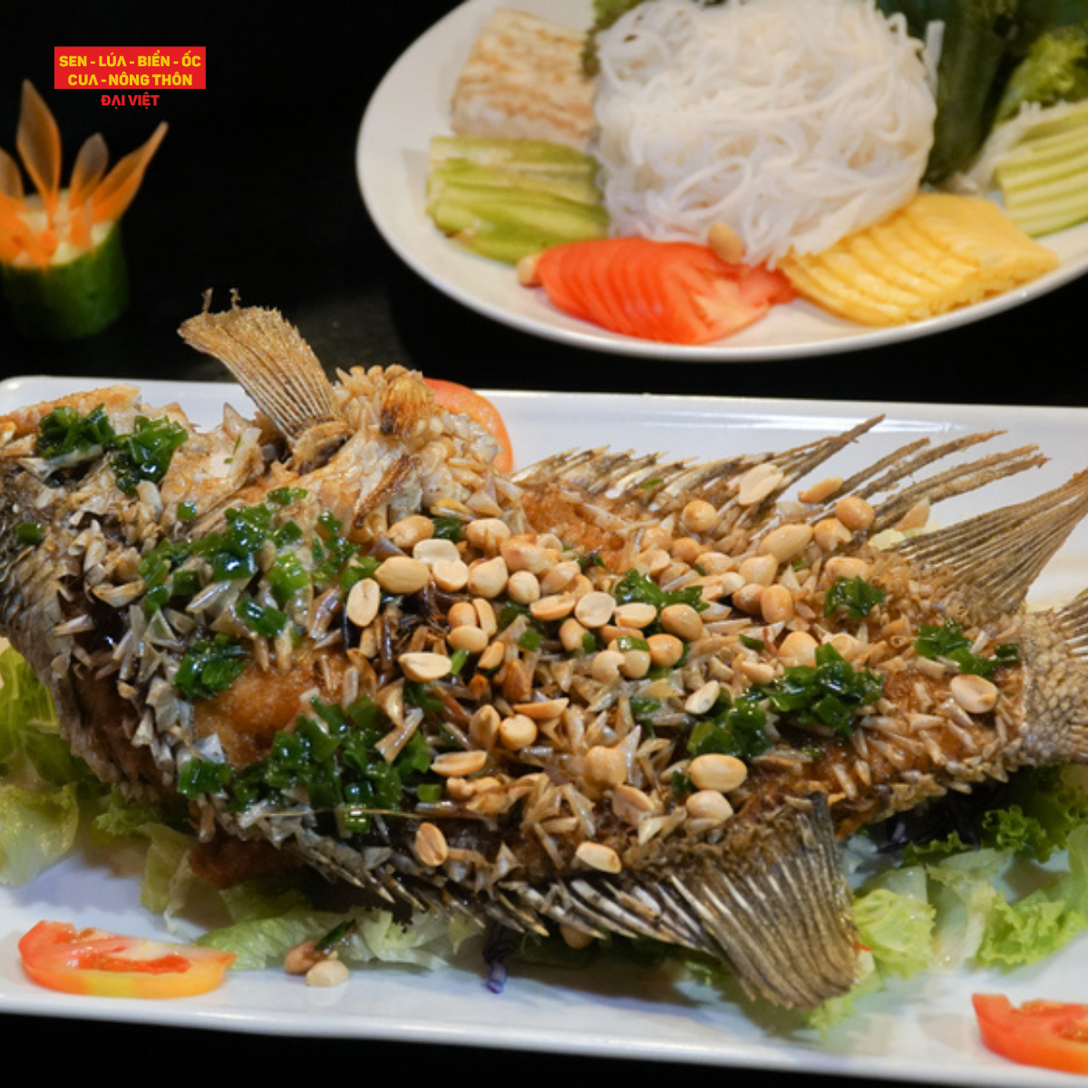  Deep-fried Giant Gourami - Cá Tai Tượng Chiên Xù (Set) 