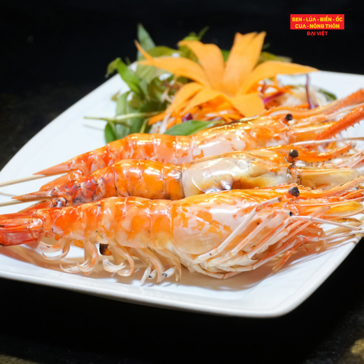 Grilled Giant River Prawn Without Spices - Tôm Càng Nướng Mọi (Giá tính theo phần 300 gram)