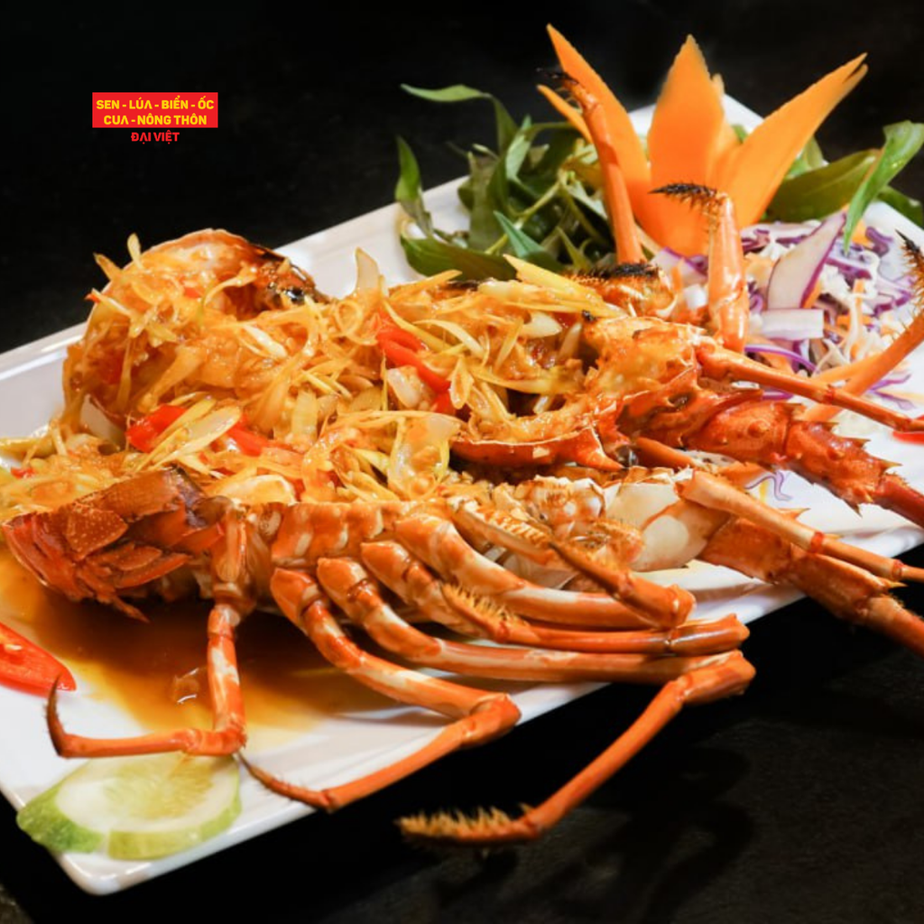 Pan-fried Scalloped Spiny Lobster With Lua Dai Viet Sauce - Tôm Hùm Xanh Sốt Lúa Đại Việt (Giá tính theo 1 con 600 gram)
