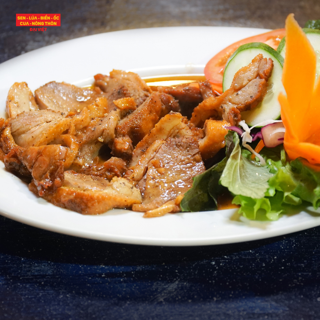 Roasted Duck Breastwith Steamed Rice - Vịt Rô Ti