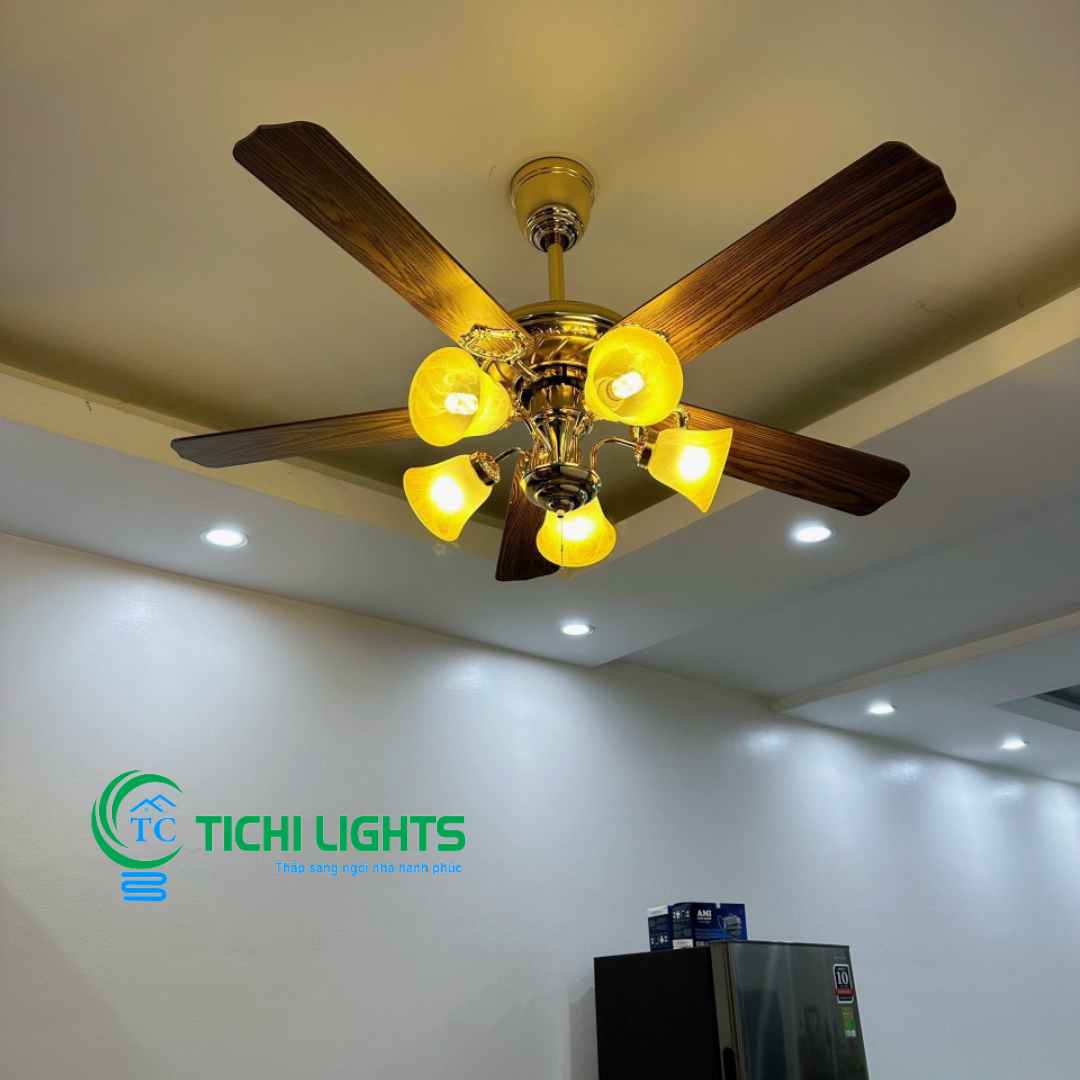 Đèn quạt trần trang trí TC004