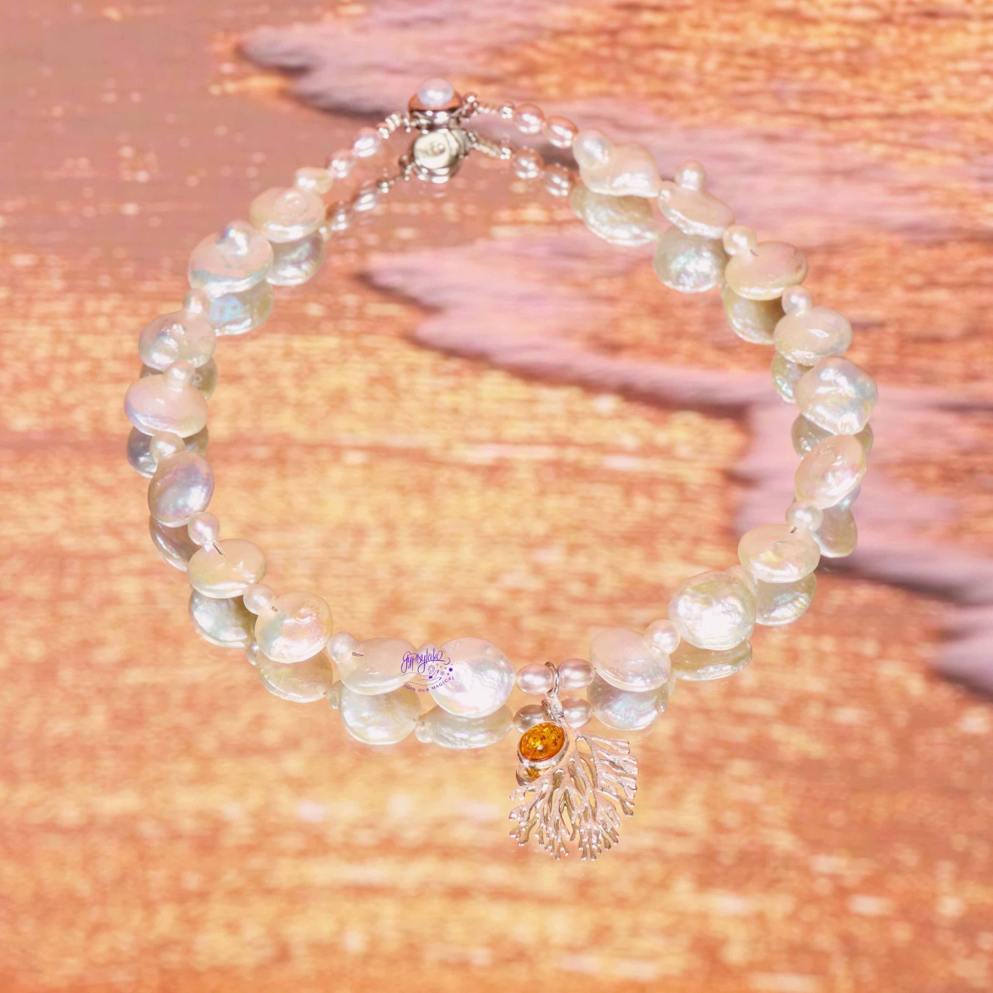 Dây chuyền Loving Aura Ngọc Trai Hổ Phách SP007305 Gypsy.lala