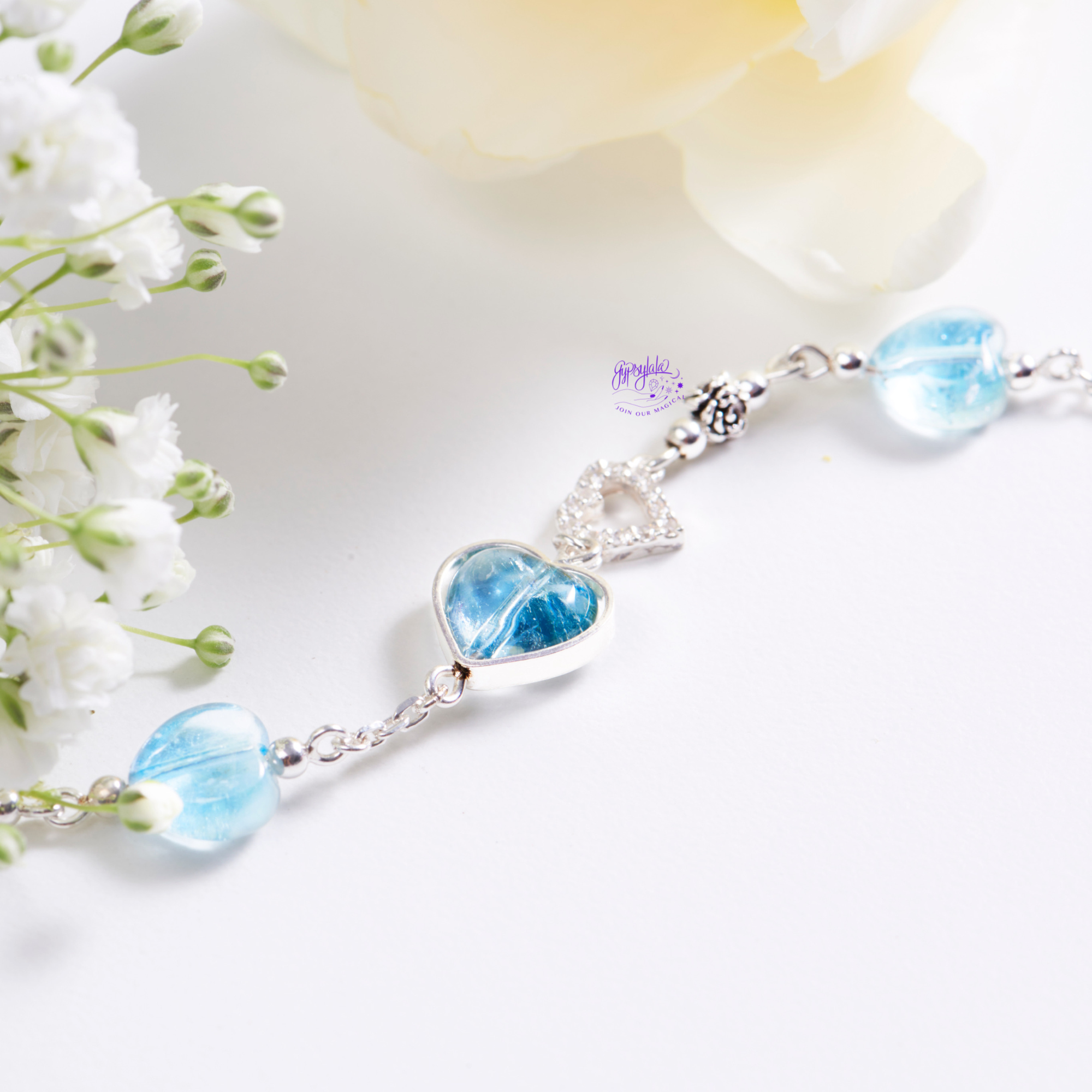 Lắc Tay Trái Tim Đá Topaz