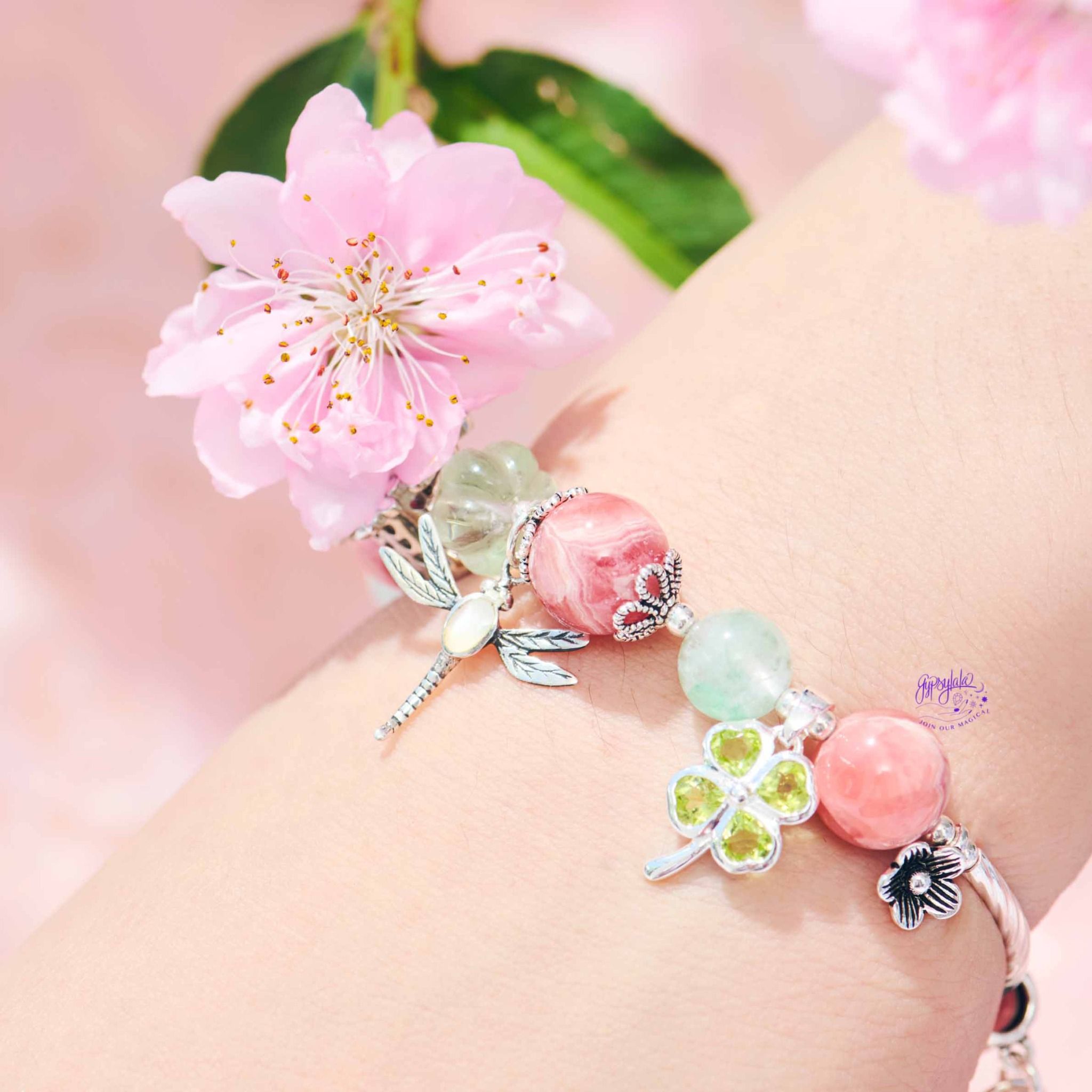 Vòng Tay Thiết Kế Tender Affection 361 Đá Đào Hoa, Ưu Linh Xanh SP007903 Gypsylala