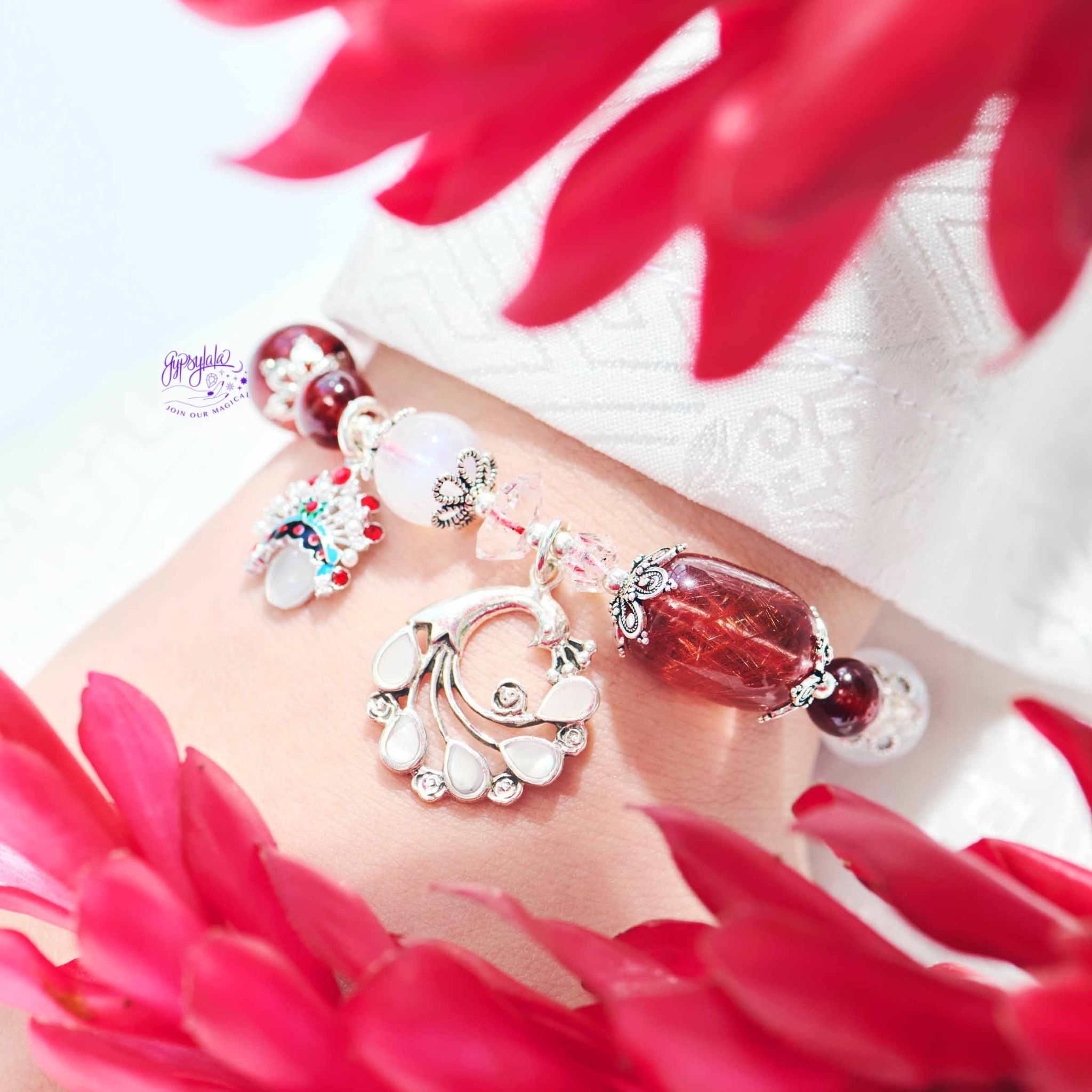 Vòng Tay Thiết Kế Celestial Whispers 363 Đá Ánh Trăng, Tóc Nâu Đỏ SP007905 Gypsylala