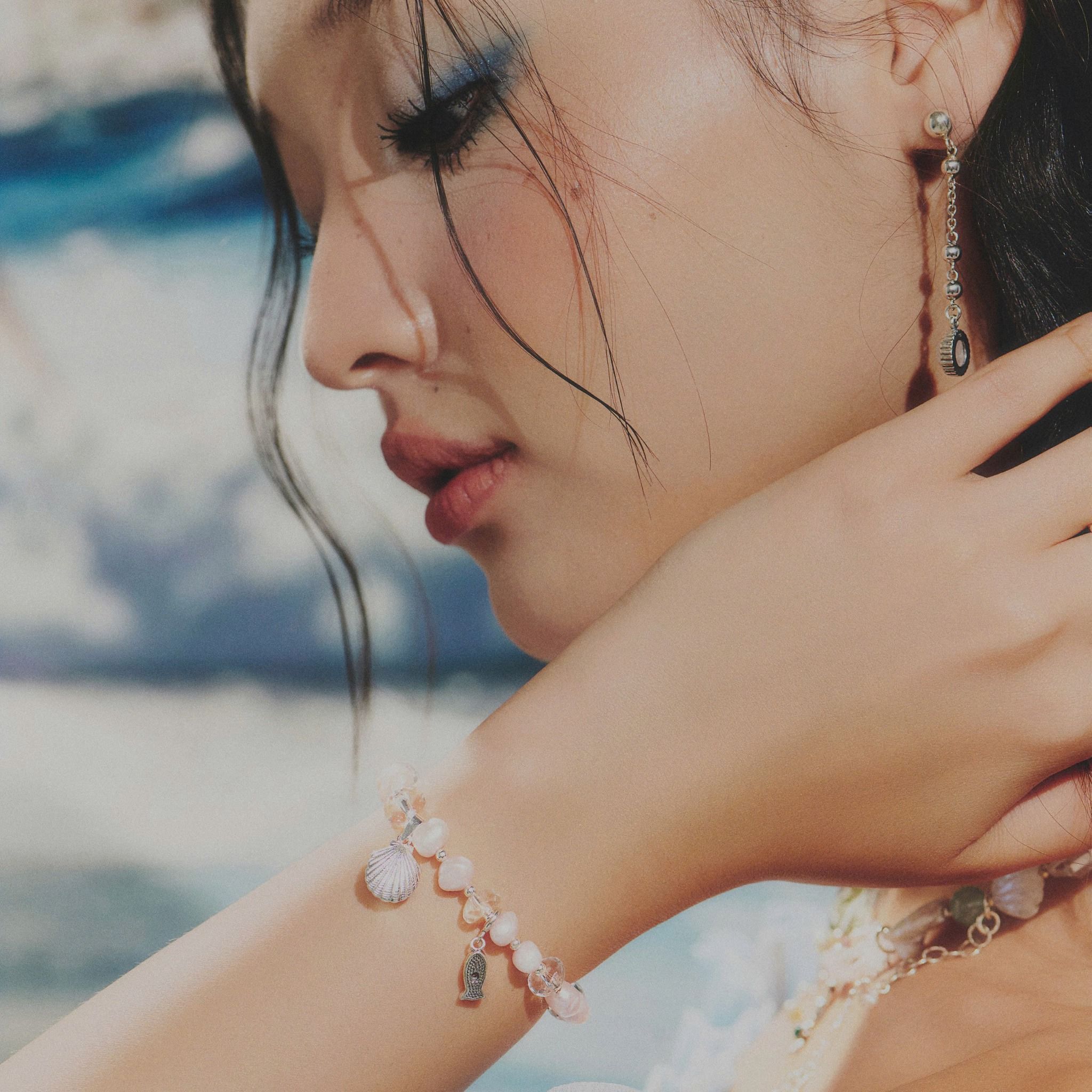 Vòng Tay Thiết Kế Nữ The Sea’s Gentle Heart Ngọc Trai Hồng SP008175 Gypsy.lala